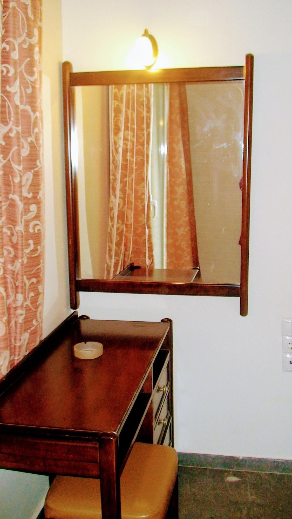 Ambrosia Hotel マリア エクステリア 写真