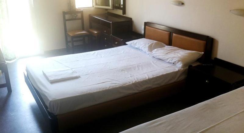 Ambrosia Hotel マリア エクステリア 写真