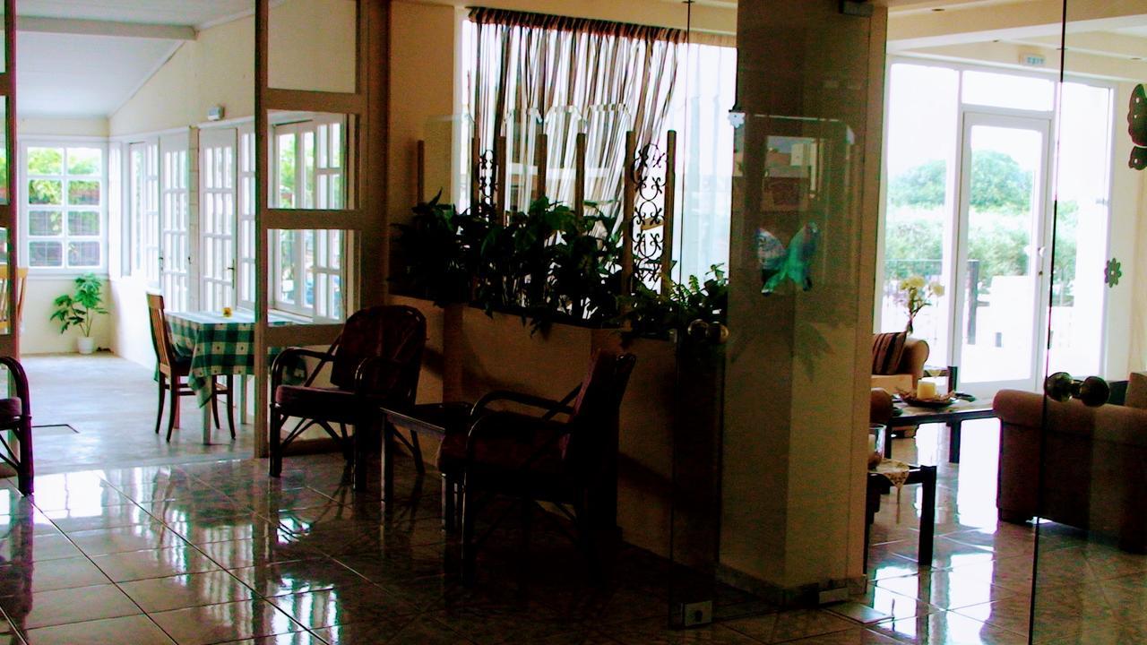Ambrosia Hotel マリア エクステリア 写真